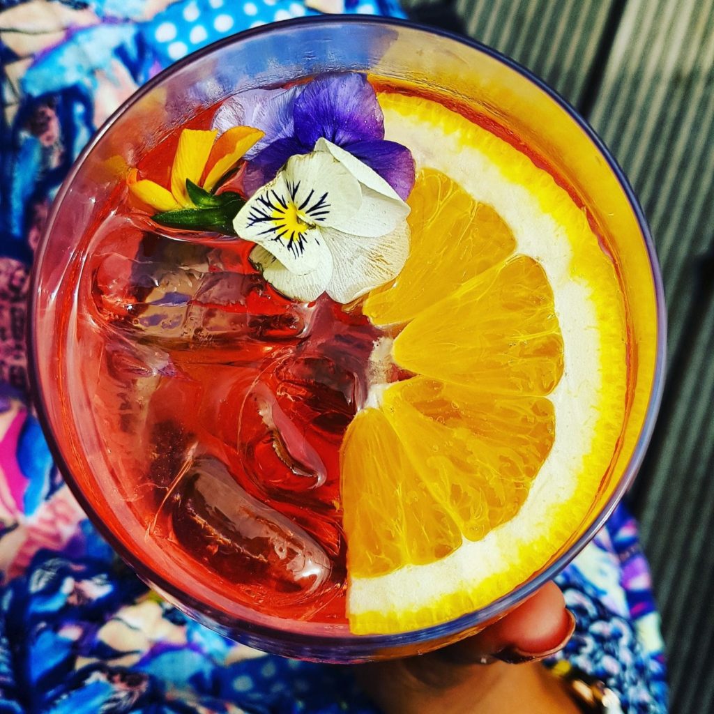 gin-spritz-1024x1024 gin-spritz-1024x1024